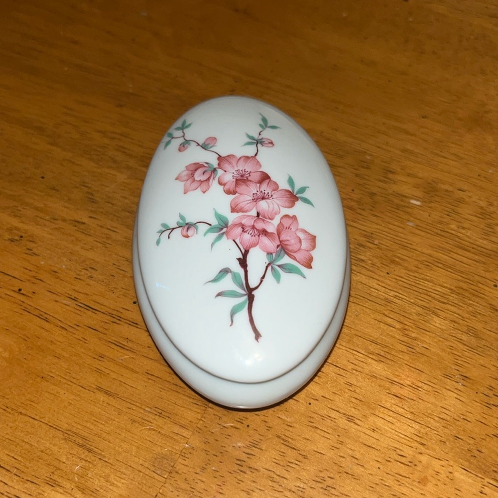 Vintage Italian Oval Porcelain Trinket Box With Pink Flowers